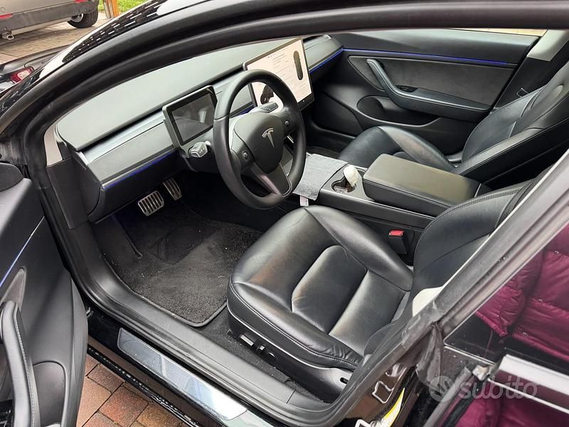 Usata Tesla Model 3 353 kW (480 CV) 2020 Nero Berlina