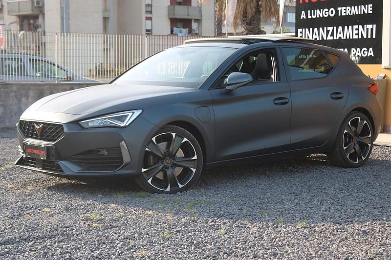 Nuova Cupra Leon VZ 176 CV (129 kW) 2025 Grigio Berlina