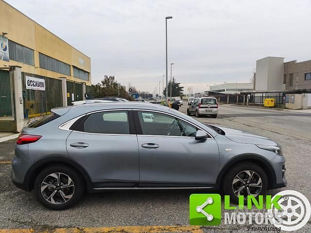 Usata Kia XCeed Style 116 CV (85 kW) 2019 Grigio scuro SUV