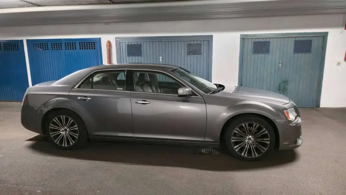 Usata Lancia Thema 239 CV (175 kW) 2014 Grigio Berlina