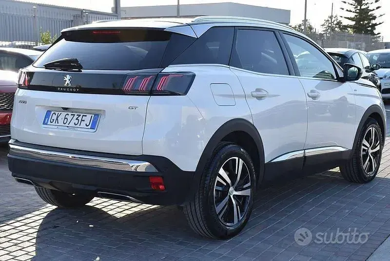 Usata Peugeot 3008 GT 131 CV (96 kW) 2022 Bianco SUV