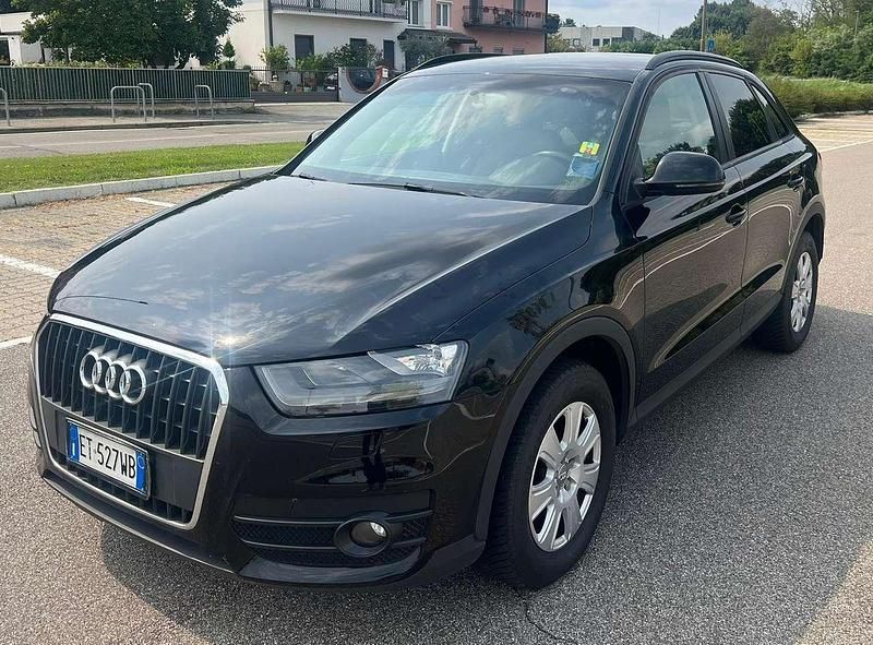 Usata Audi Q3 140 CV (102 kW) 2014 Nero SUV