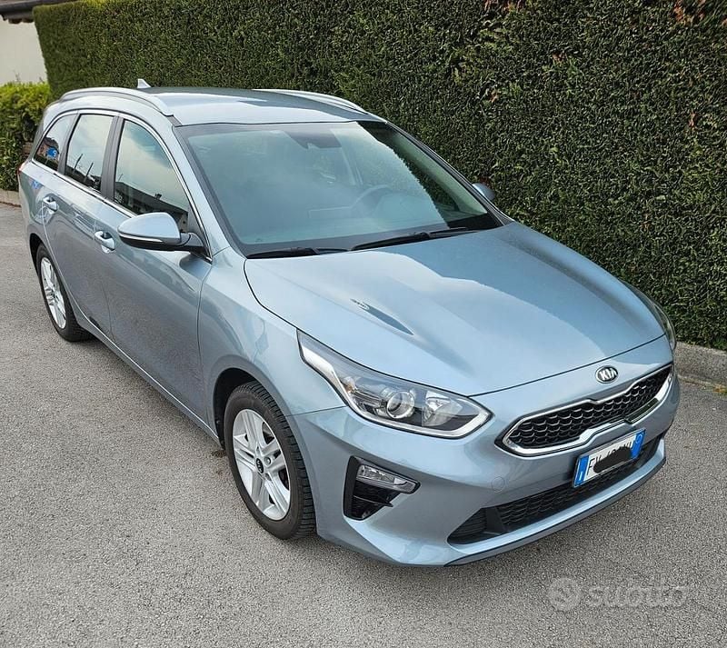 Usata Kia Ceed 140 CV (102 kW) 2019 Utilitaria