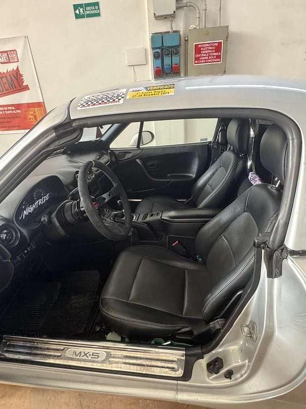 Usata Mazda MX5 140 CV (102 kW) 1999 Other Cabrio