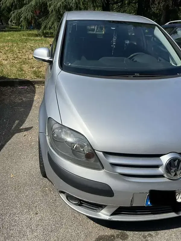 Usata VW Golf Plus Comfortline 102 CV (75 kW) 2006 Monovolume