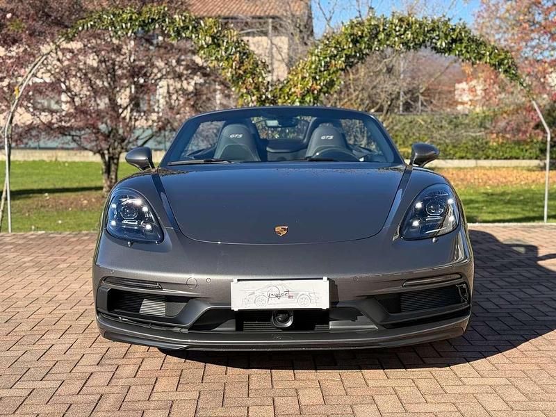 Usata Porsche 718 Boxster 400 CV (294 kW) 2025 Grigio agata metallizzato Cabrio