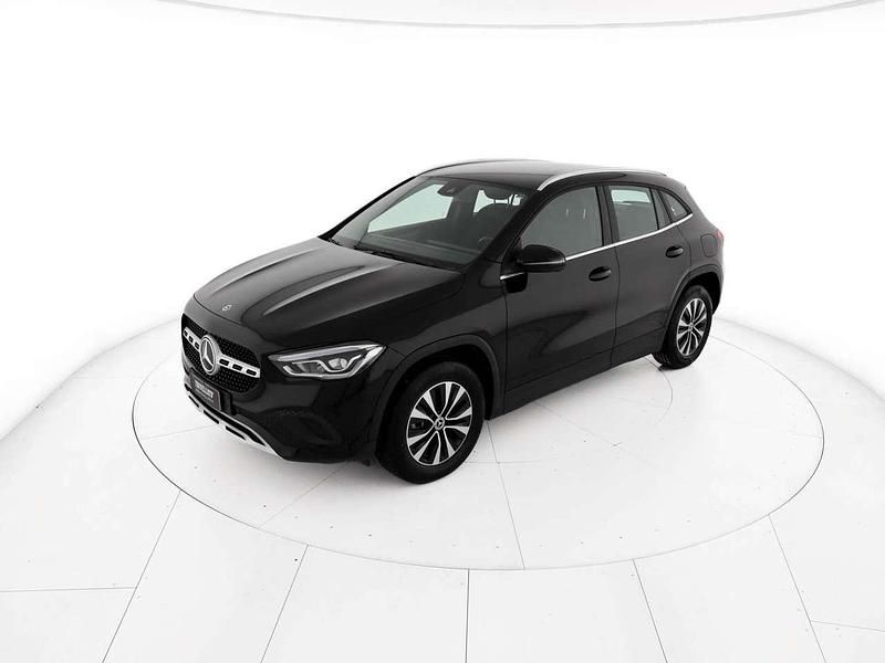 Usata Mercedes GLA250 160 CV (117 kW) 2022 Nero SUV