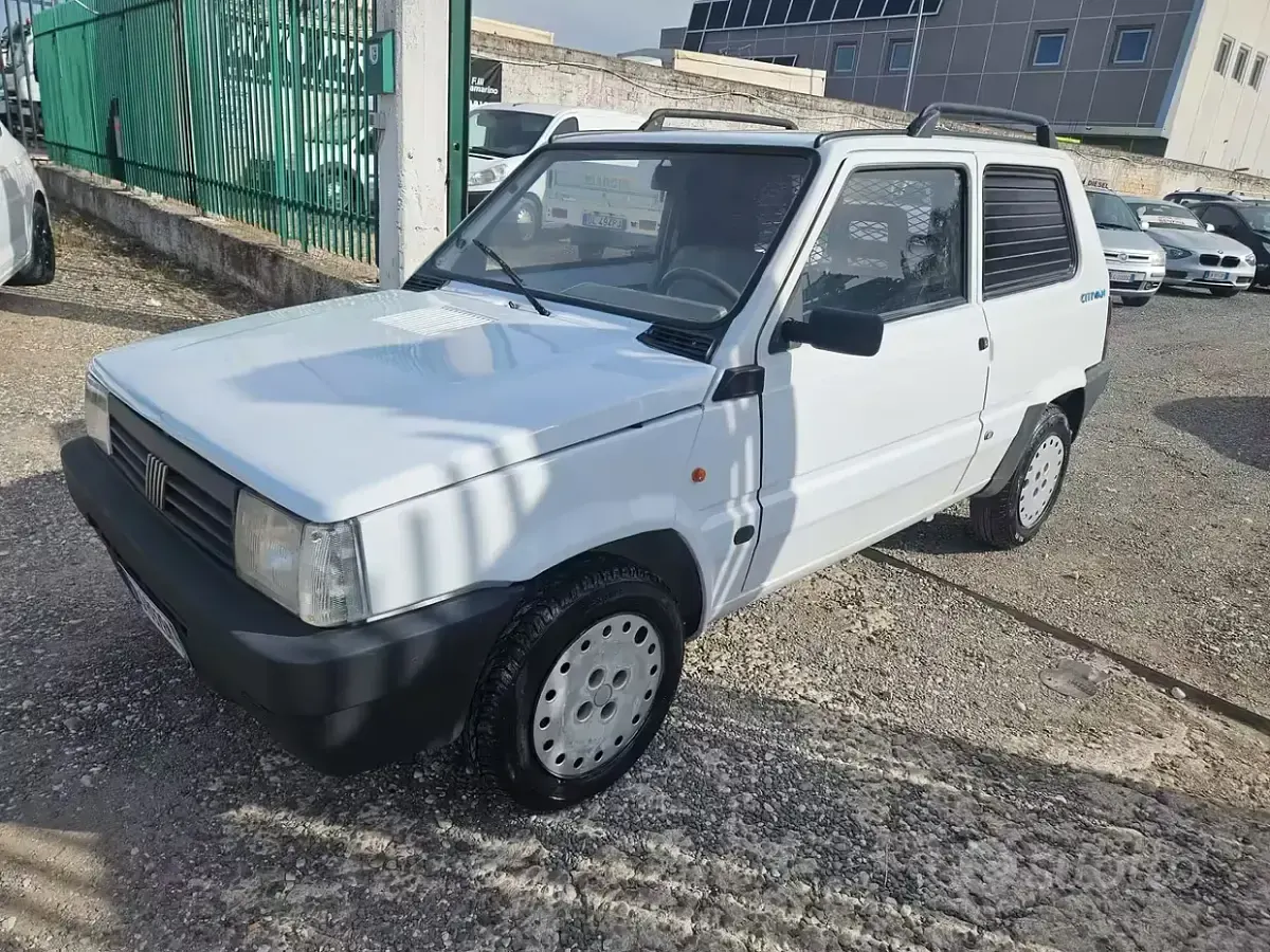 Usata Fiat Panda Business 54 CV (39 kW) 2000 Bianco Berlina