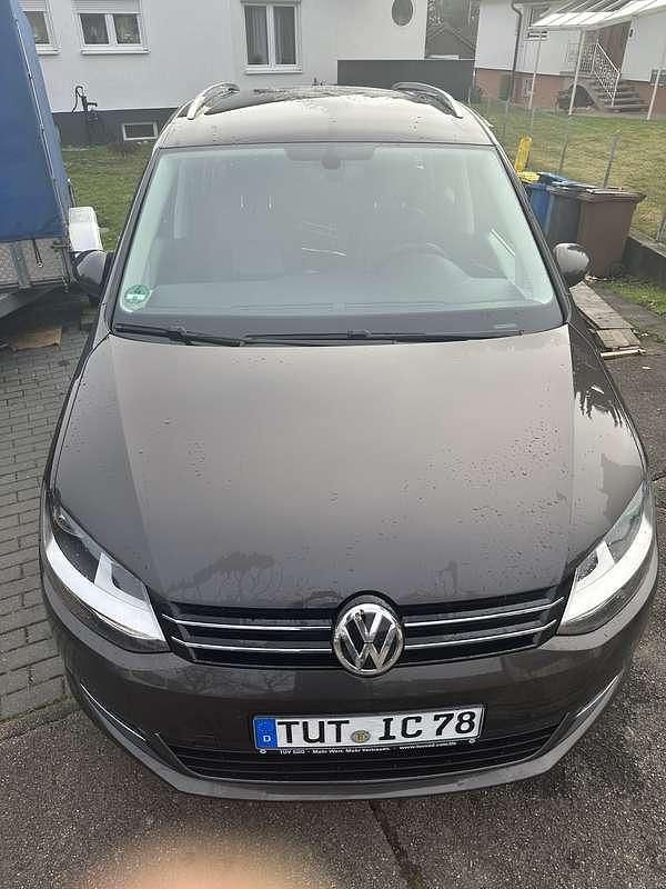 Usata VW Sharan 150 CV (110 kW) 2017 Marrone Monovolume