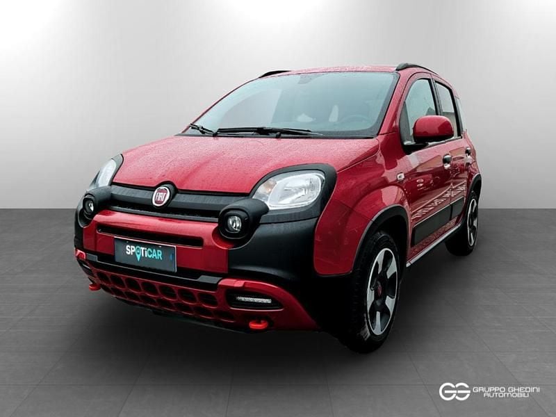 Usata Fiat Panda Cross Cross 69 CV (50 kW) 2024 Rosso passione Utilitaria