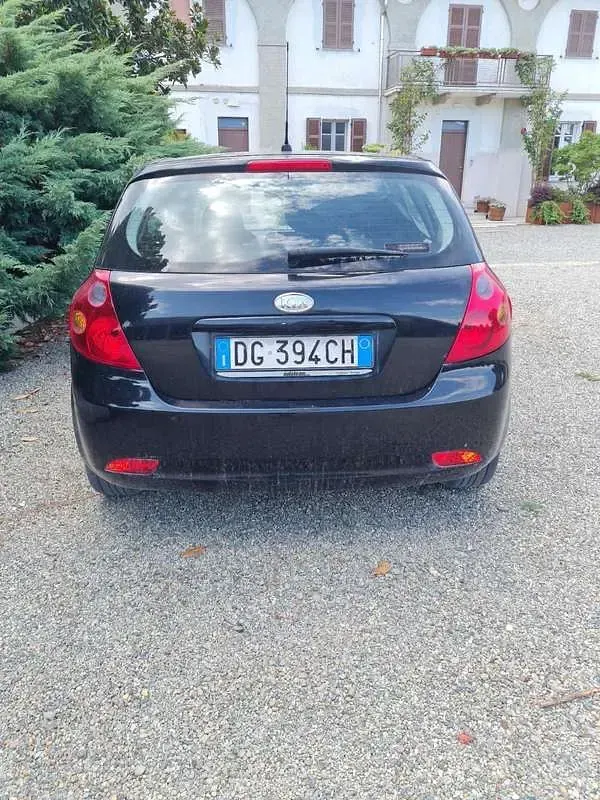 Usata Kia Ceed LX 90 CV (66 kW) 2007 Utilitaria