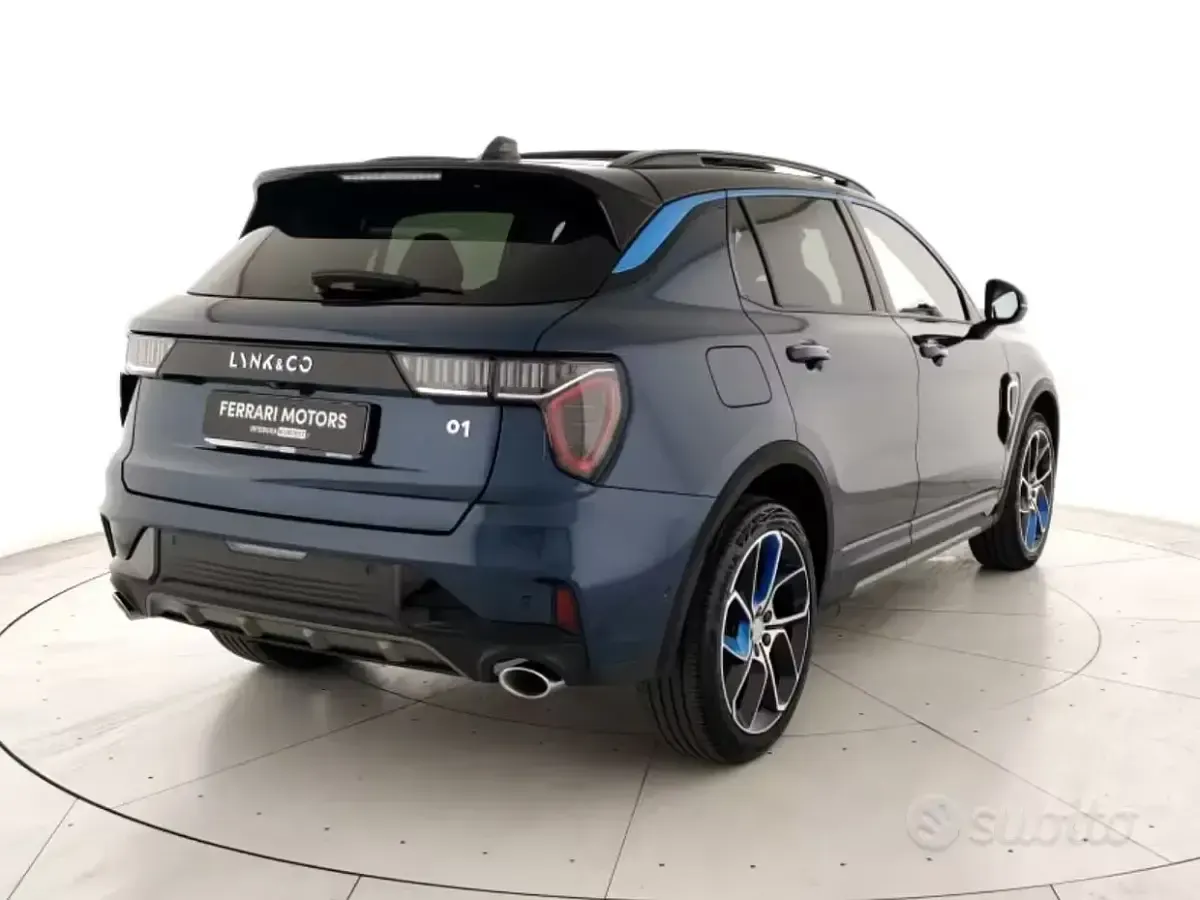 Usata Lynk & Co 01 179 CV (131 kW) 2022 Bluazzurro SUV
