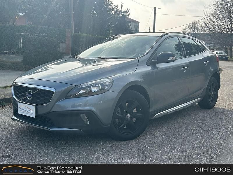 Usata Volvo V40 Kinetic 150 CV (110 kW) 2015 Grigio Berlina