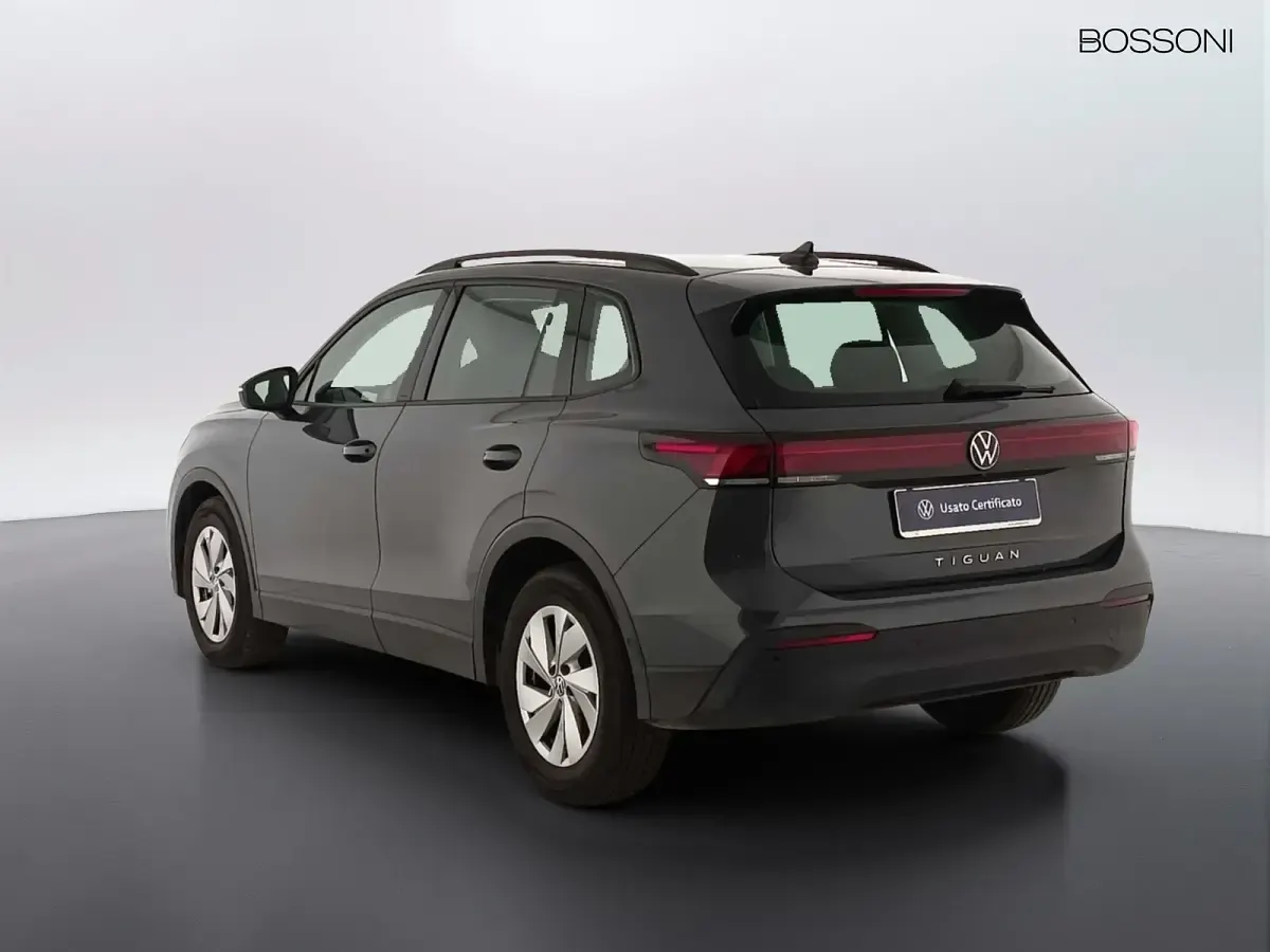 Usata VW Tiguan Life 150 CV (110 kW) 2025 Grigio SUV