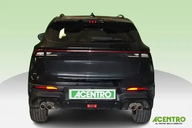 Usata EVO Evo 6 177 CV (130 kW) 2025 Nero SUV