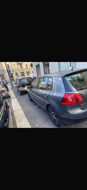 Usata VW Golf V Comfortline 102 CV (75 kW) 2007 Grigio Berlina