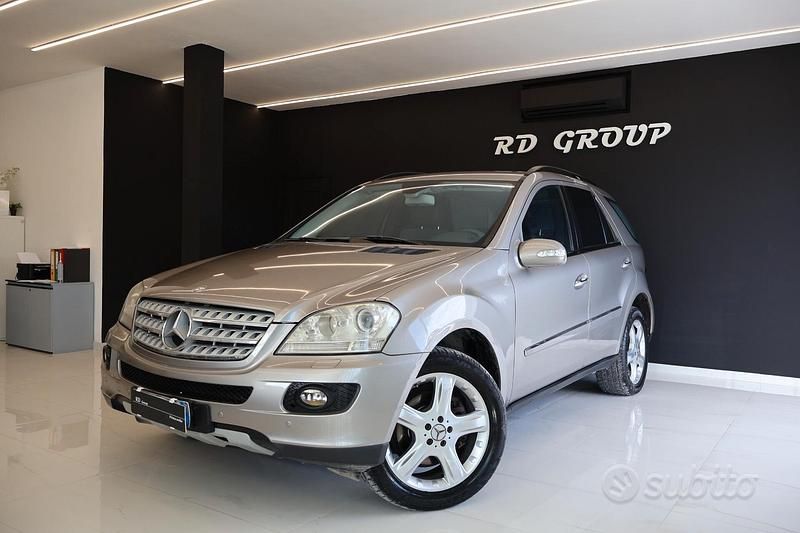 Usata Mercedes ML280 190 CV (139 kW) 2008 Marrone SUV