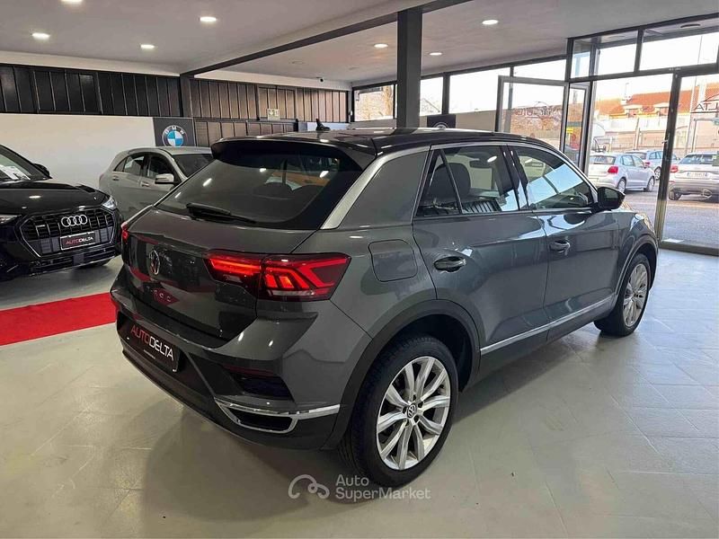 Usata VW T-Roc Advance 150 CV (110 kW) 2019 Grigio SUV