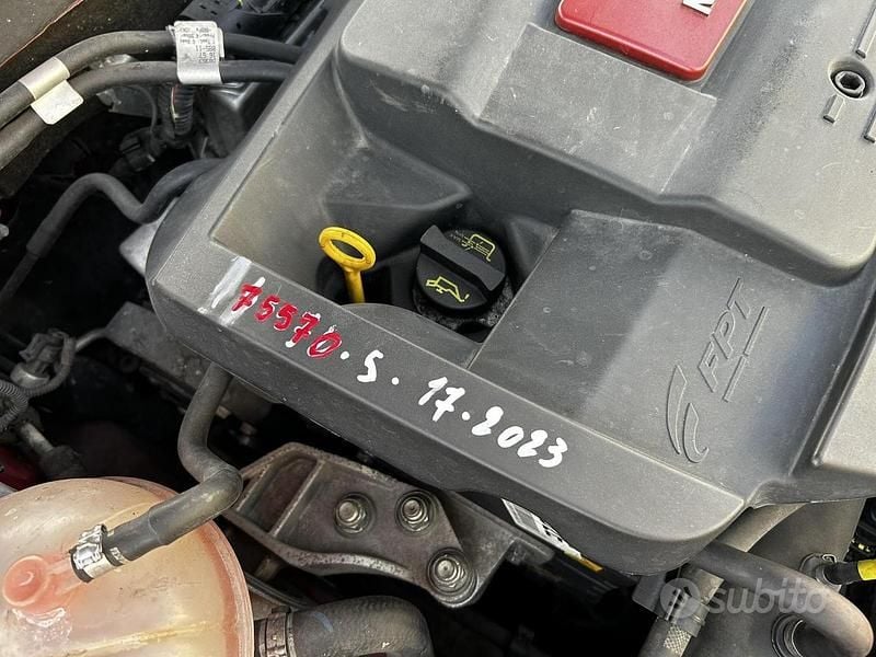 Usata Alfa Romeo Giulietta 170 CV (125 kW) 2011 Rosso Utilitaria