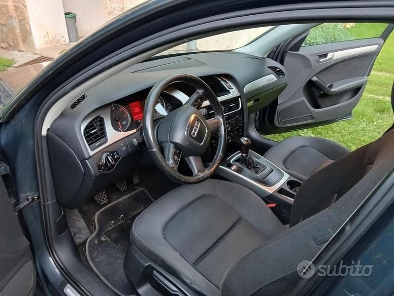 Usata Audi A4 Business Plus 170 CV (125 kW) 2009 Grigio Station wagon