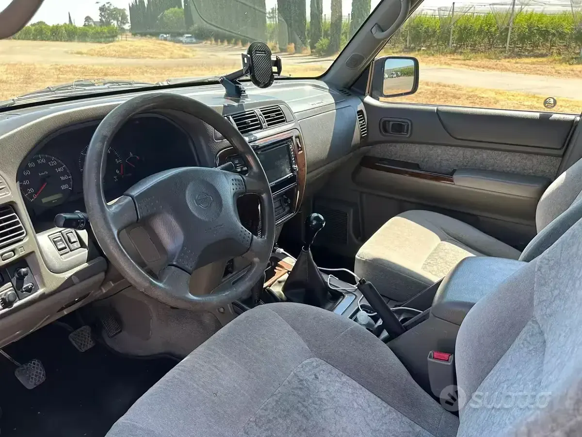 Usata Nissan Patrol 129 CV (94 kW) 1998 Bluazzurro SUV