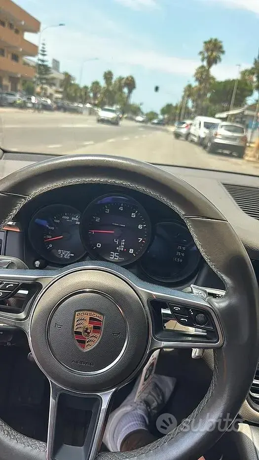 Usata Porsche Macan 245 CV (180 kW) 2019 Grigio SUV