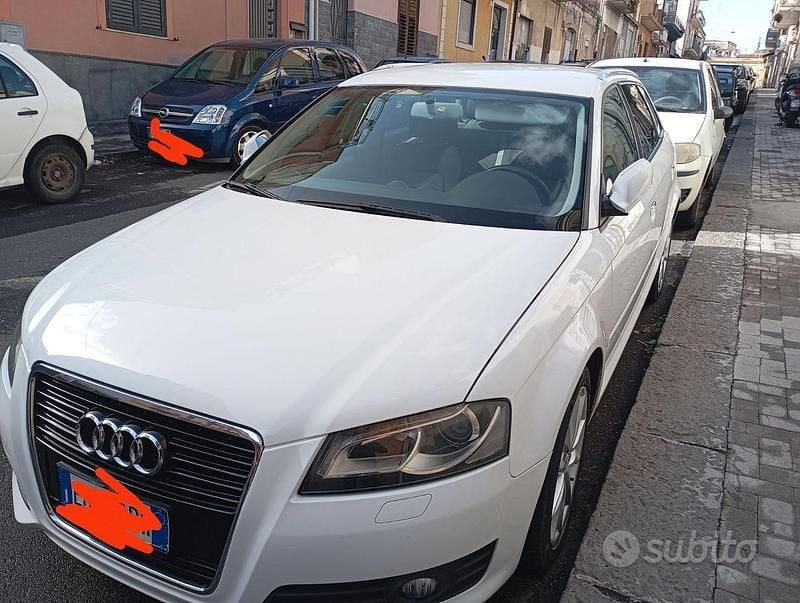 Bianco Usata 2010 Audi A3 Tre volumi | 5200 € - Immagine 1/4