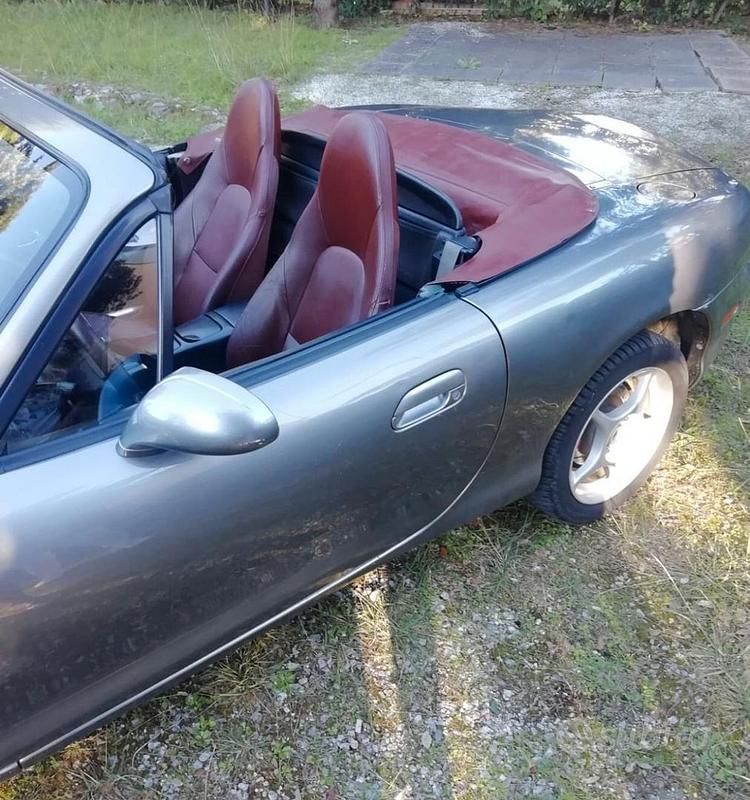 Usata Mazda MX5 2002 Cabrio
