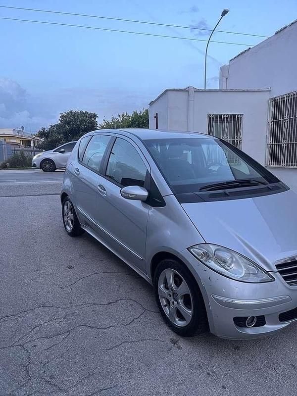 Usata Mercedes A200 Avantgarde 140 CV (102 kW) 2006 Grigio Berlina