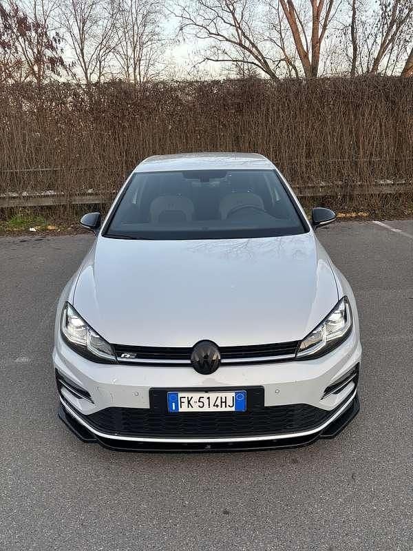 Usata VW Golf VII R-line 150 CV (110 kW) 2017 Berlina