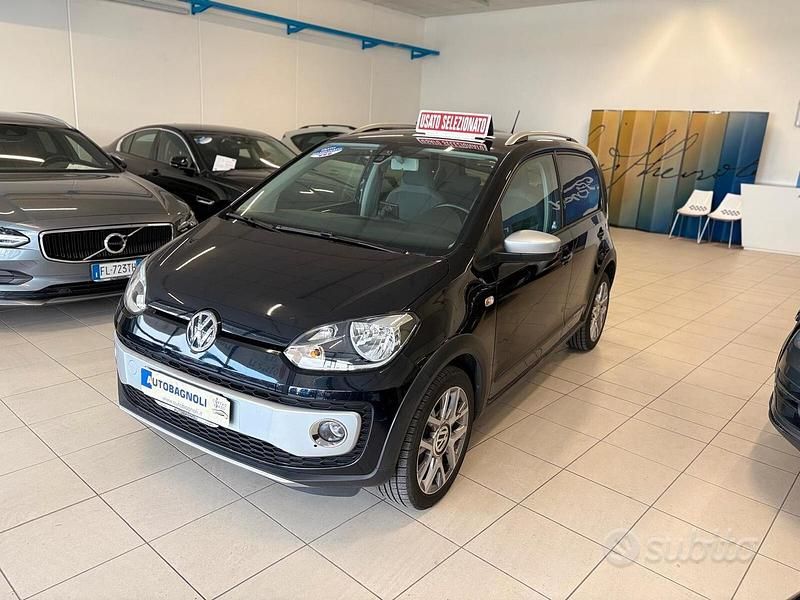 Usata VW up! 75 CV (55 kW) 2015 Nero Utilitaria
