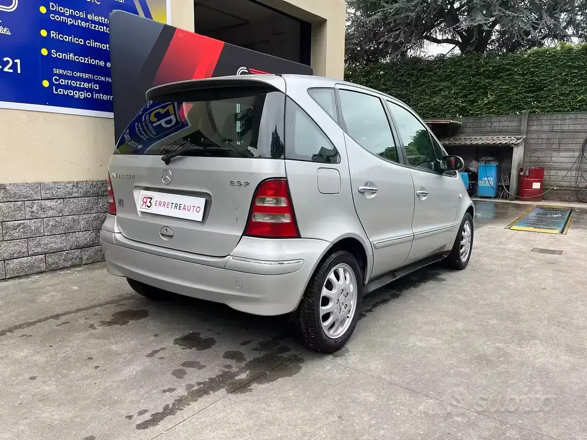 Usata Mercedes A170 Classic 95 CV (69 kW) 2002 Grigio Berlina