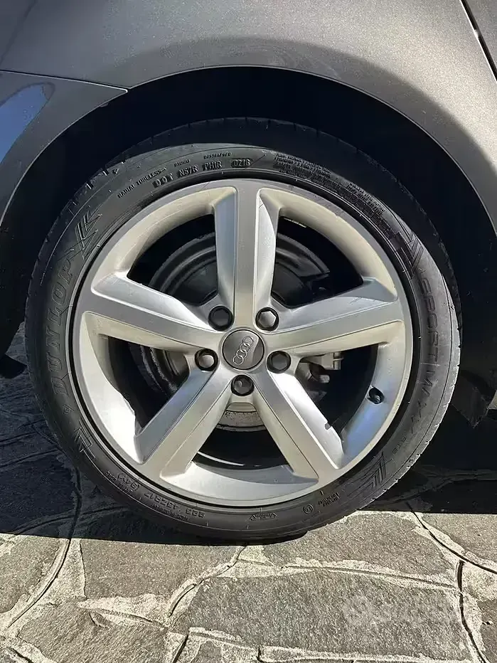 Usata Audi A3 Ambition 140 CV (102 kW) 2011 Grigio Utilitaria