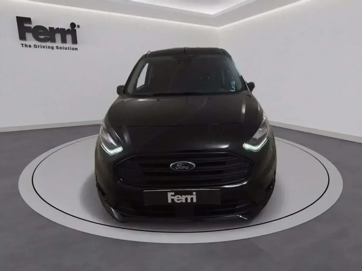Usata Ford Transit Trend 120 CV (88 kW) 2022 Agate black Furgone