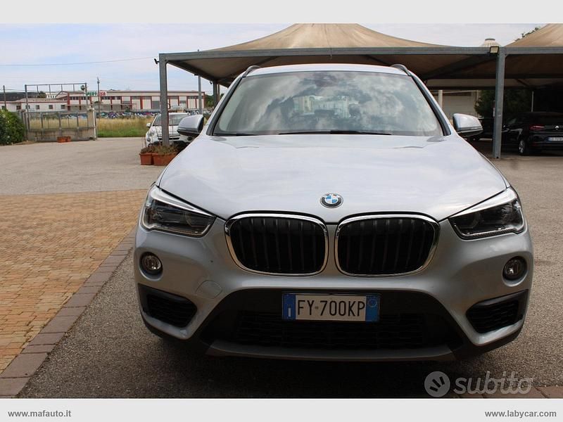 Argento Usata 2019 BMW X1 SUV | 14.300 € (Ottimo prezzo) - Immagine 1/4