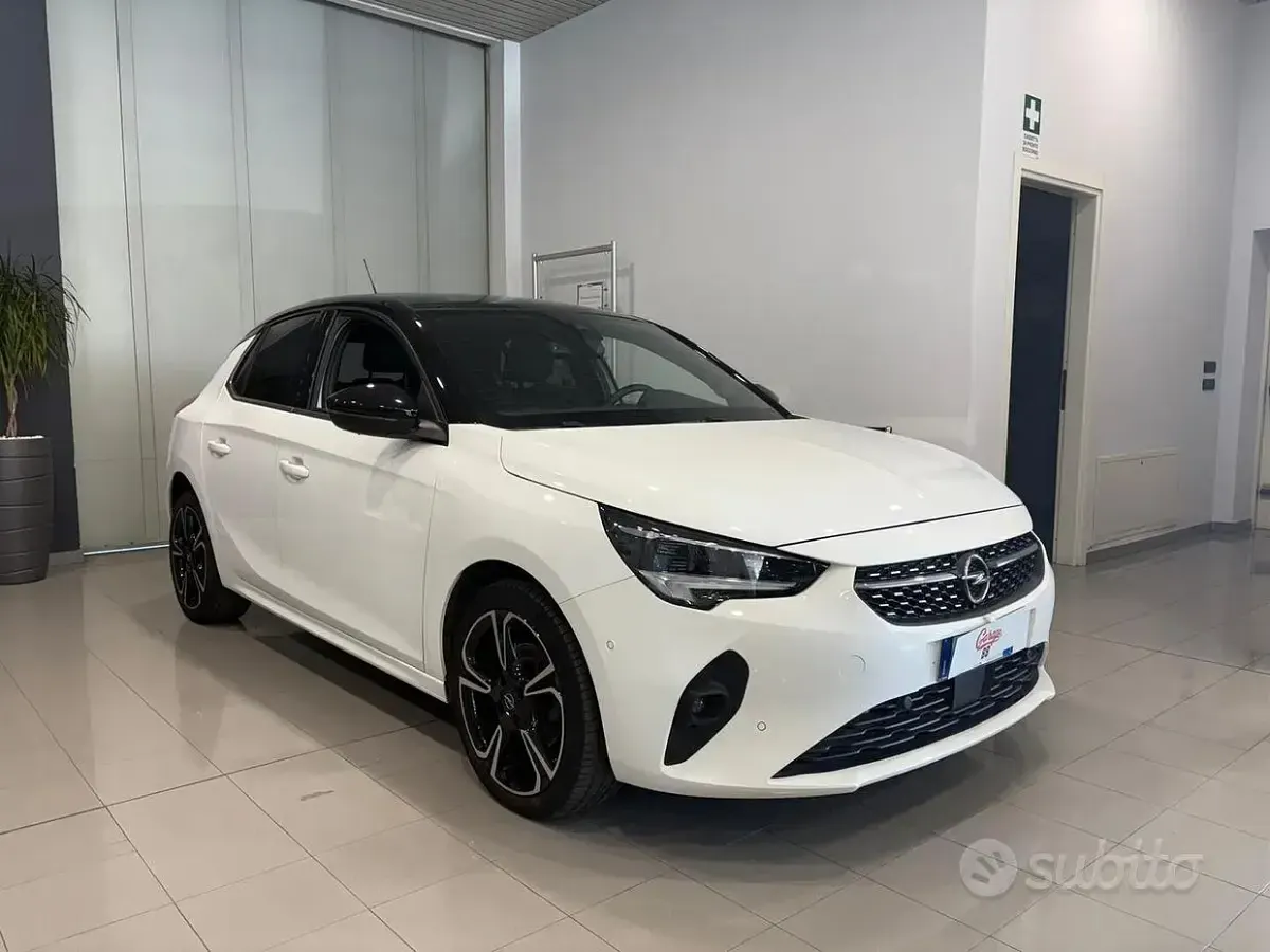 Usata Opel Corsa S 101 CV (74 kW) 2026 Bianco Utilitaria