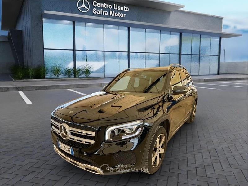 Nero Usata 2021 Mercedes GLB200 Sport SUV | 33.500 € (Molto cara) - Immagine 1/4