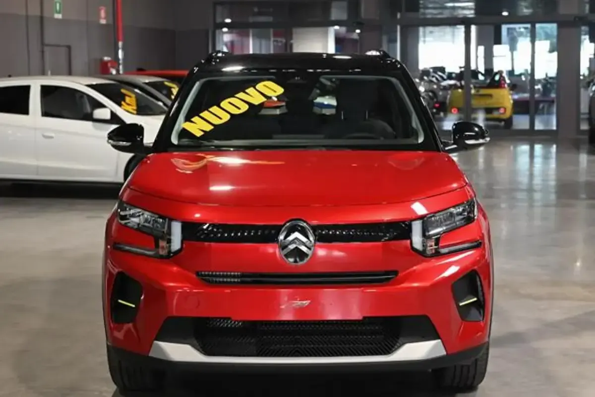 Nuova Citroën C3 PureTech 101 CV (74 kW) 2026 Rosso SUV