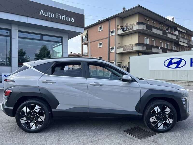 Usata Hyundai Kona 141 CV (103 kW) 2024 Grigio SUV