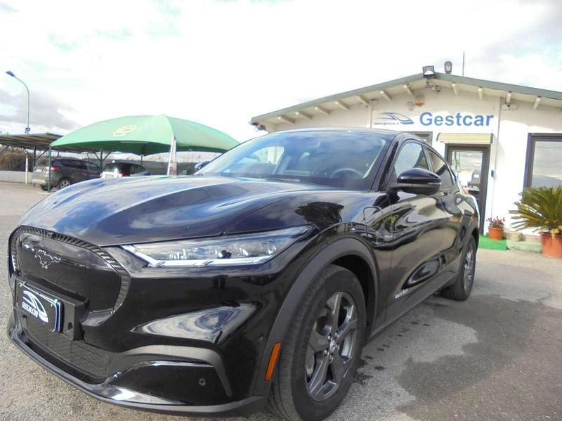 Usata Ford Mustang Mach-E Standard Range 100 kW (136 CV) 2022 Nero SUV