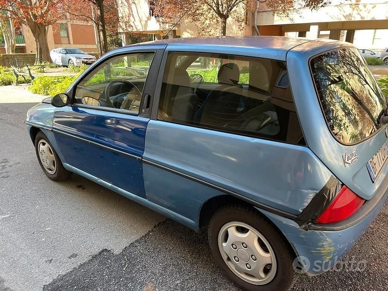Usata Lancia Ypsilon 2000 Blu Utilitaria