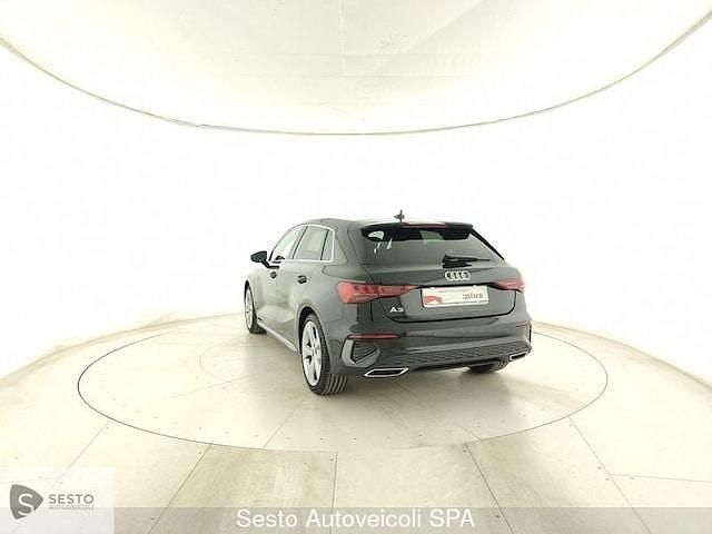 Usata Audi A3 S-Line 150 CV (110 kW) 2024 Nero mythos metallizzato Berlina