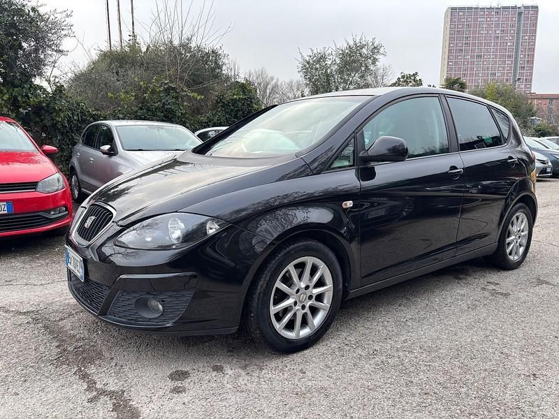 Usata Seat Altea Style 102 CV (75 kW) 2010 Nero Monovolume