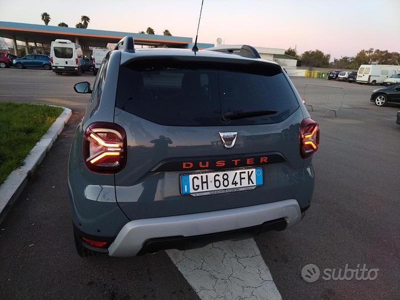 Usata Dacia Duster Extreme 100 CV (73 kW) 2022 Grigio SUV