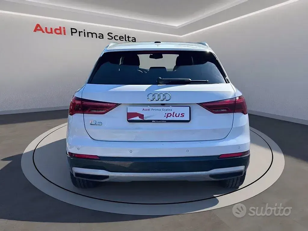 Usata Audi Q3 Advanced 150 CV (110 kW) 2023 Bianco SUV