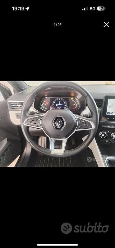 Usata Renault Clio V Business 90 CV (66 kW) 2023 Nero Berlina