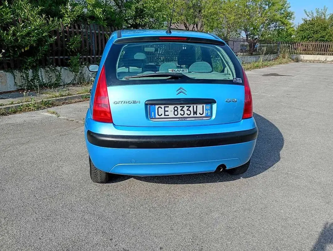 Usata Citroën C3 Elegance 73 CV (53 kW) 2003 Blu/azzurro Berlina