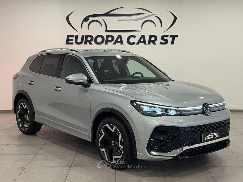 Usata VW Tiguan R-line Plus 150 CV (110 kW) 2025 Argento SUV
