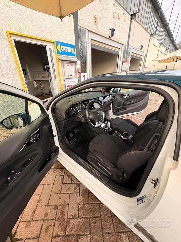 Usata DS Automobiles DS3 82 CV (60 kW) 2016 Bianco Utilitaria