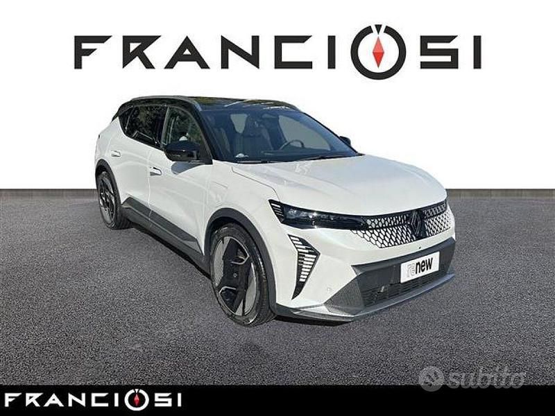 Usata Renault Scenic E-Tech Techno 161 kW (220 CV) 2024 Bianco SUV